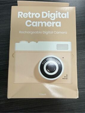 Retro Digital Camera - Beige